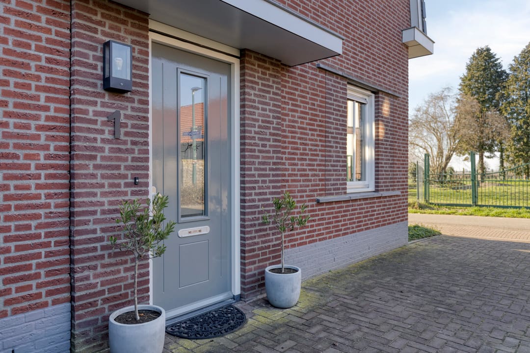 Photo 7 of Burggraaf 1