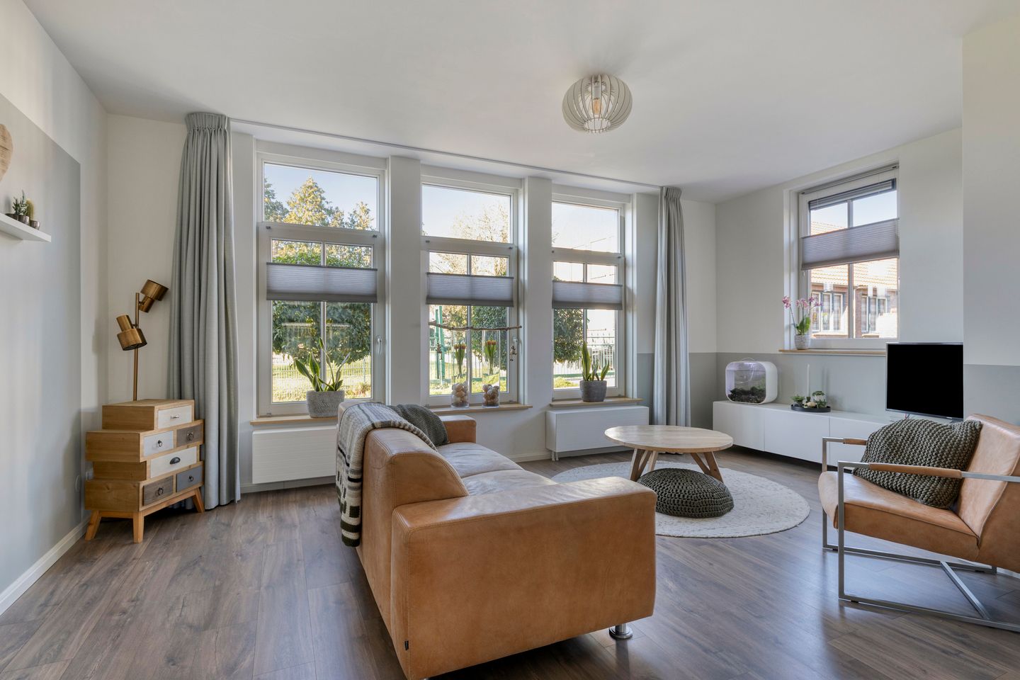 Photo 10 of Burggraaf 1
