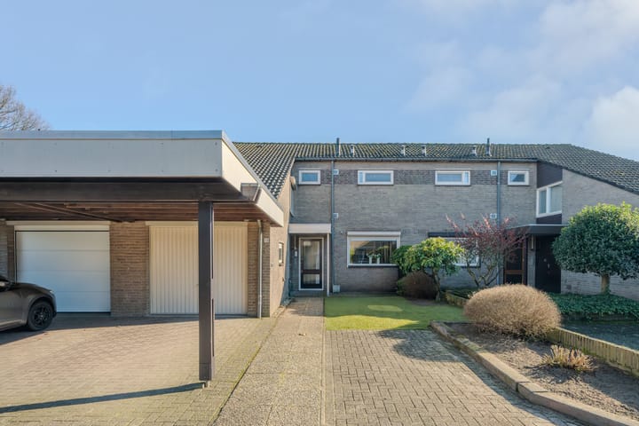 Photo 2 of Hubertusstraat 13