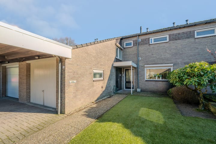 Photo 3 of Hubertusstraat 13