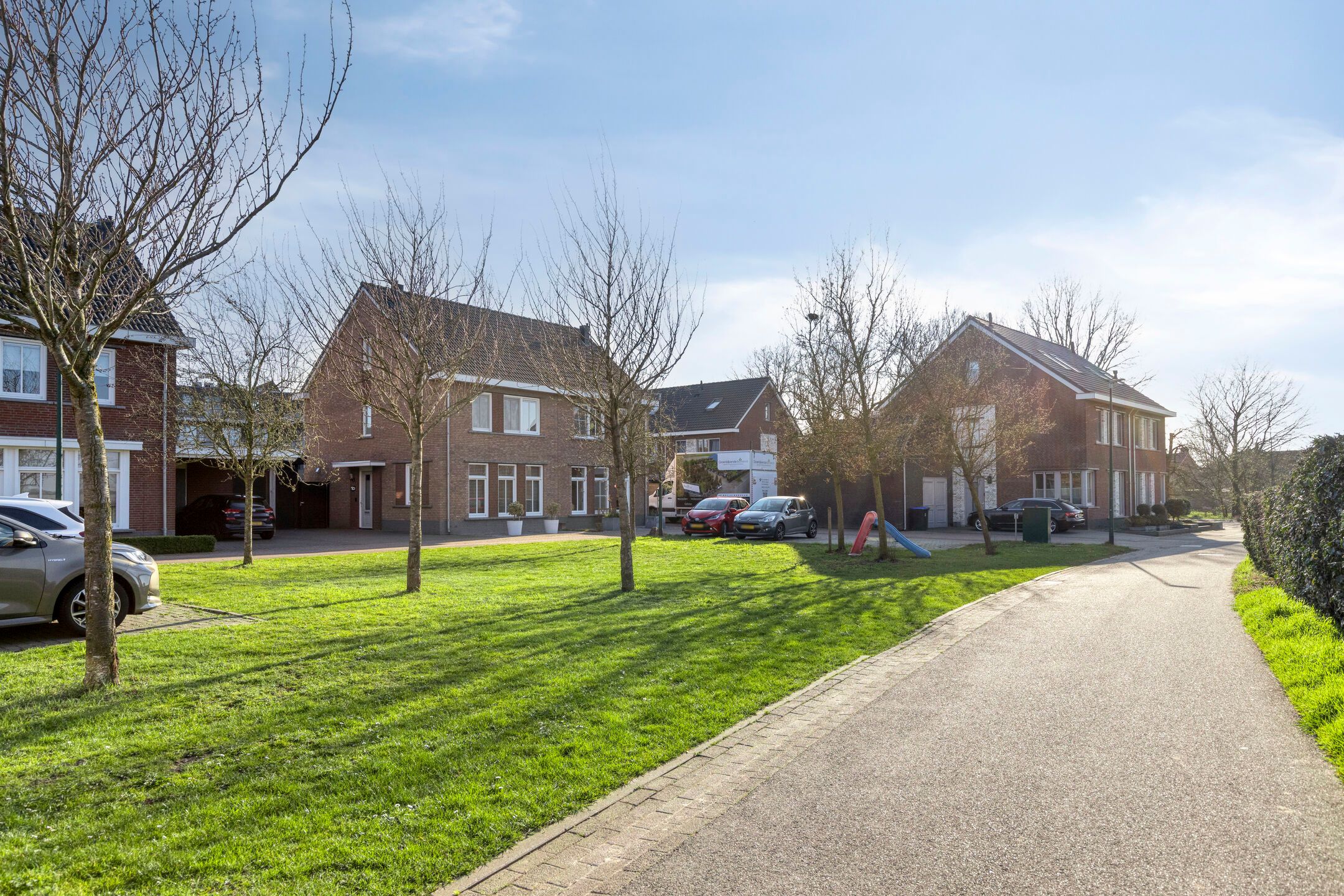 Photo 39 of Burggraaf 1