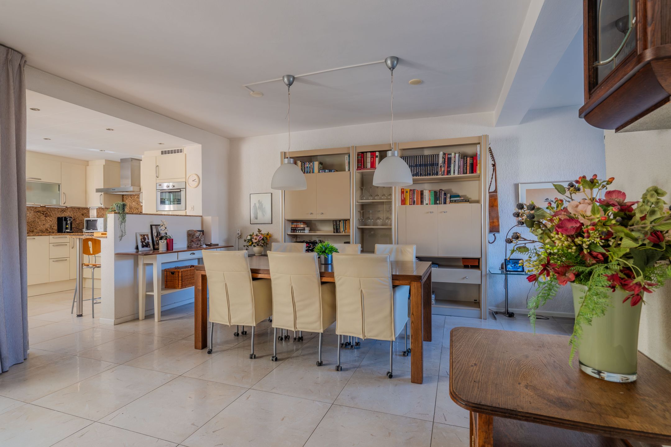 Photo 15 of Hubertusstraat 13