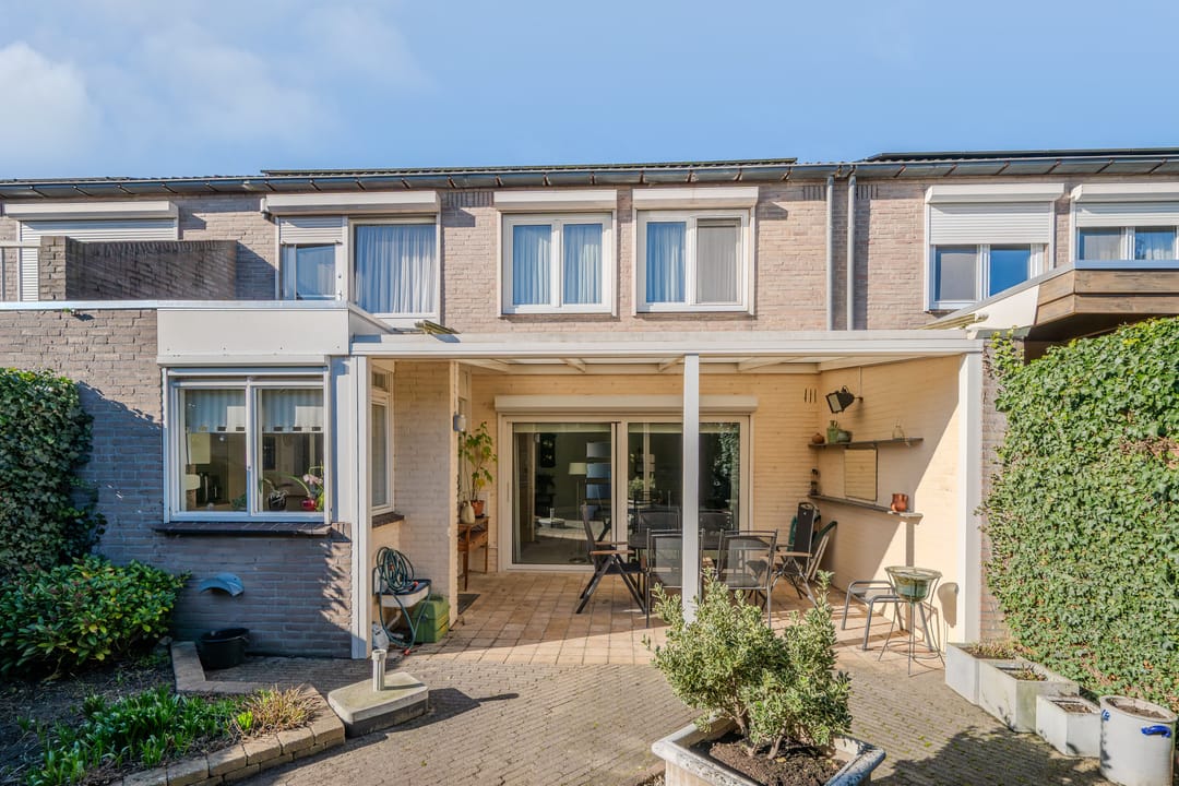 Photo 38 of Hubertusstraat 13