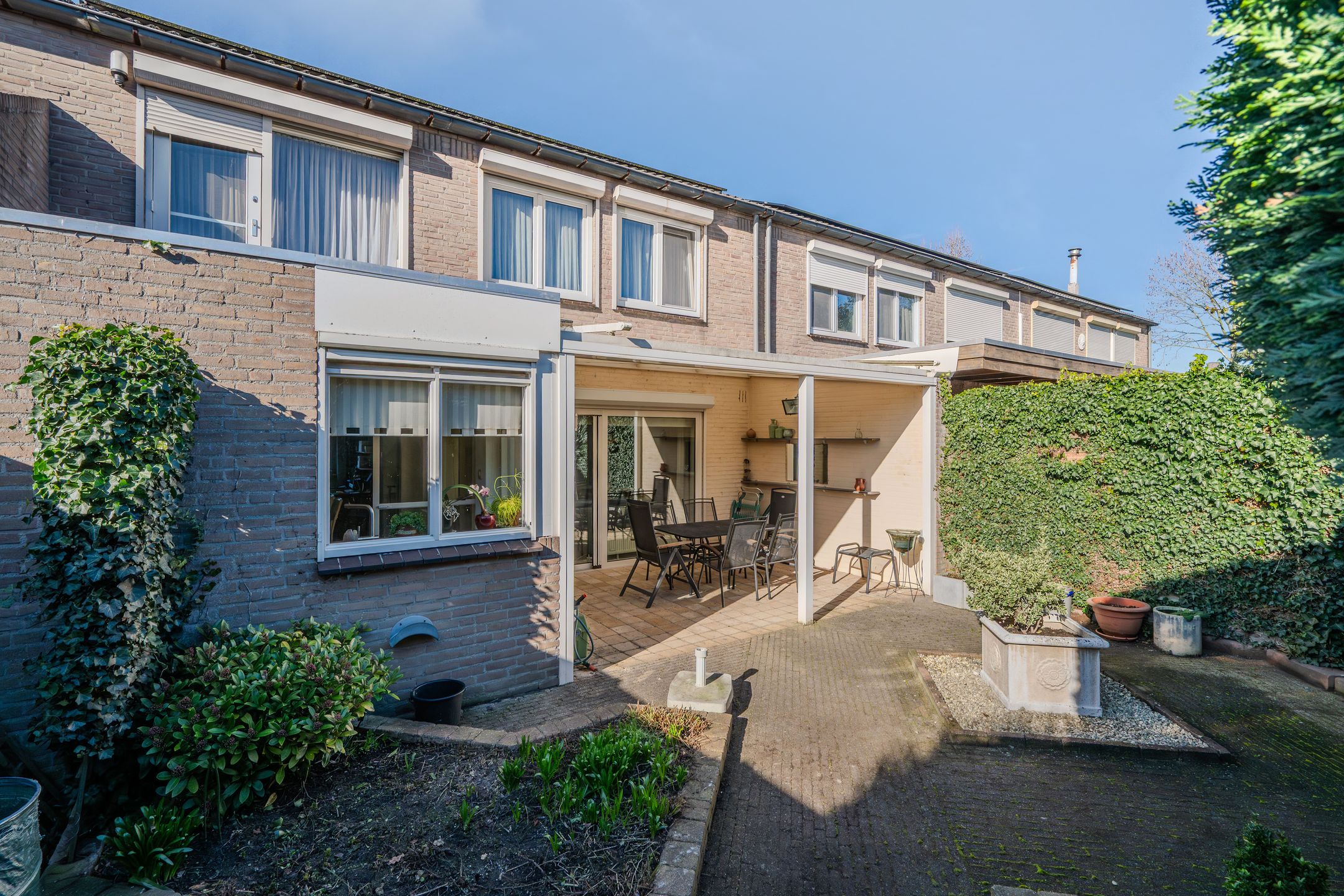 Photo 39 of Hubertusstraat 13