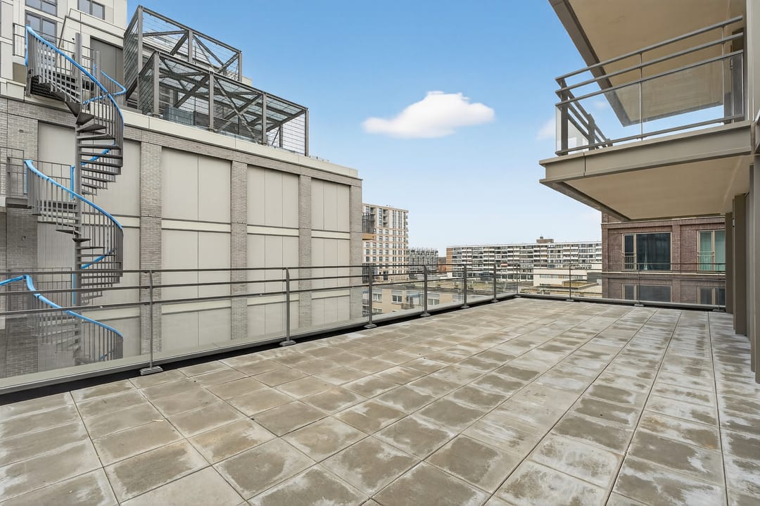 Foto 13 van Osdorpplein 1001-C1