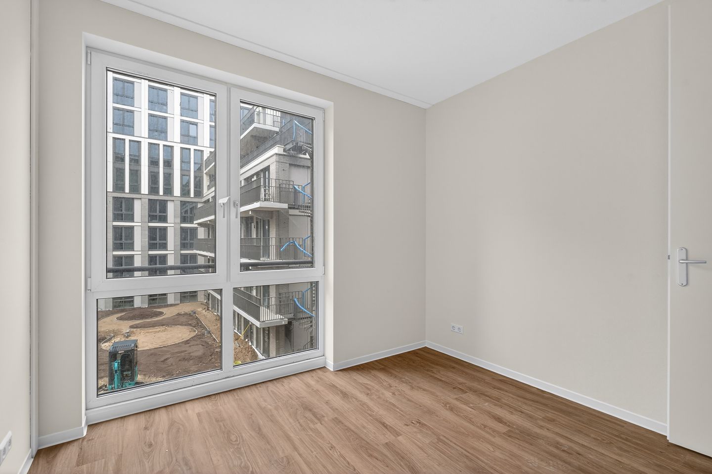 Foto 19 van Osdorpplein 1001-C1