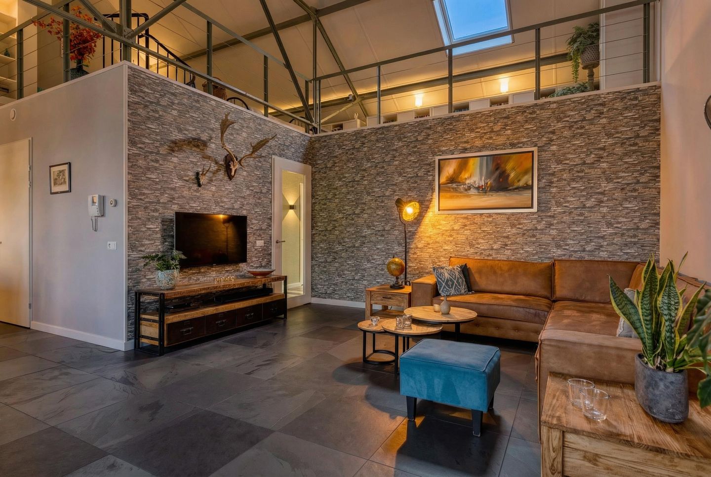 Foto 14 van Esrein 10-G