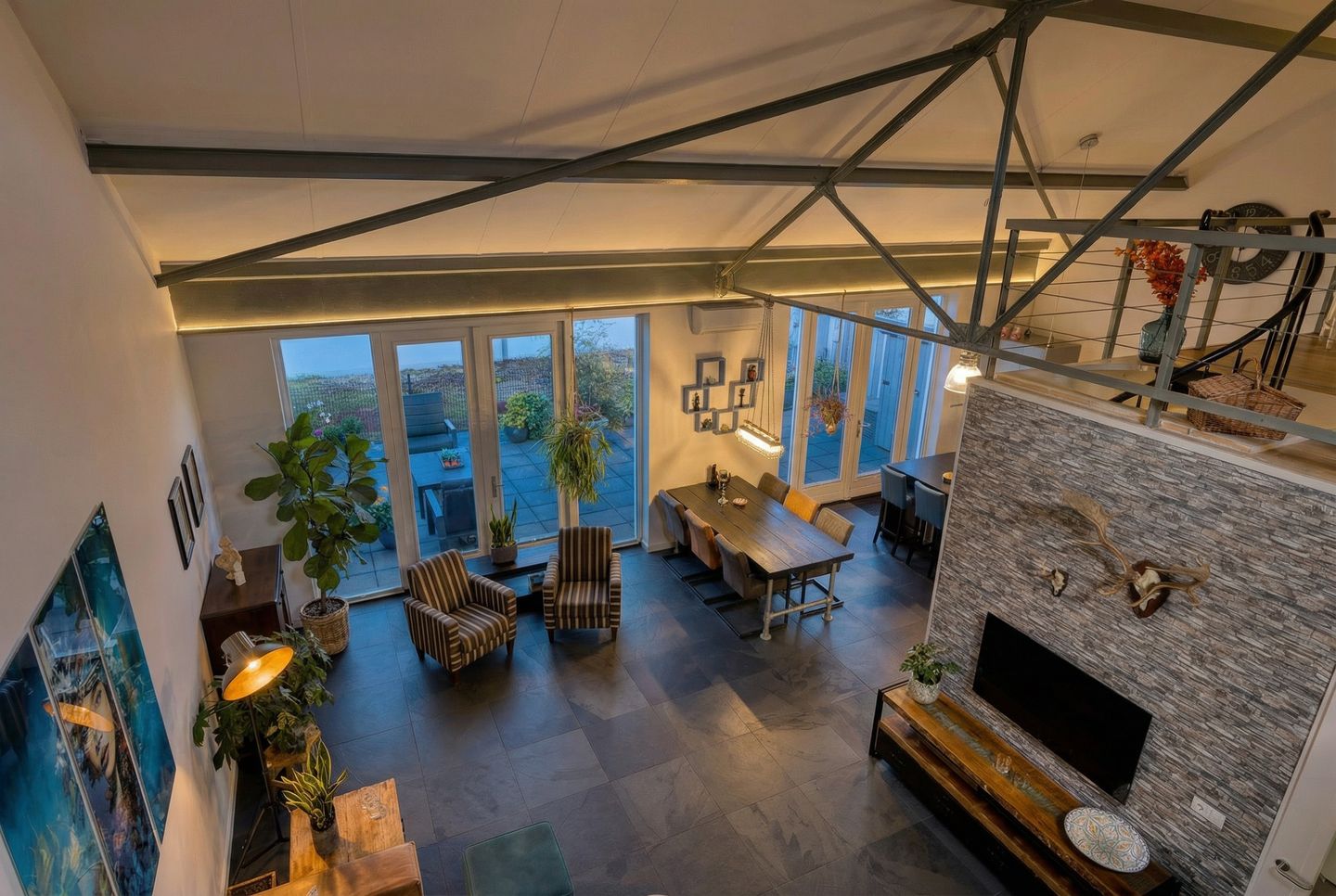 Foto 40 van Esrein 10-G