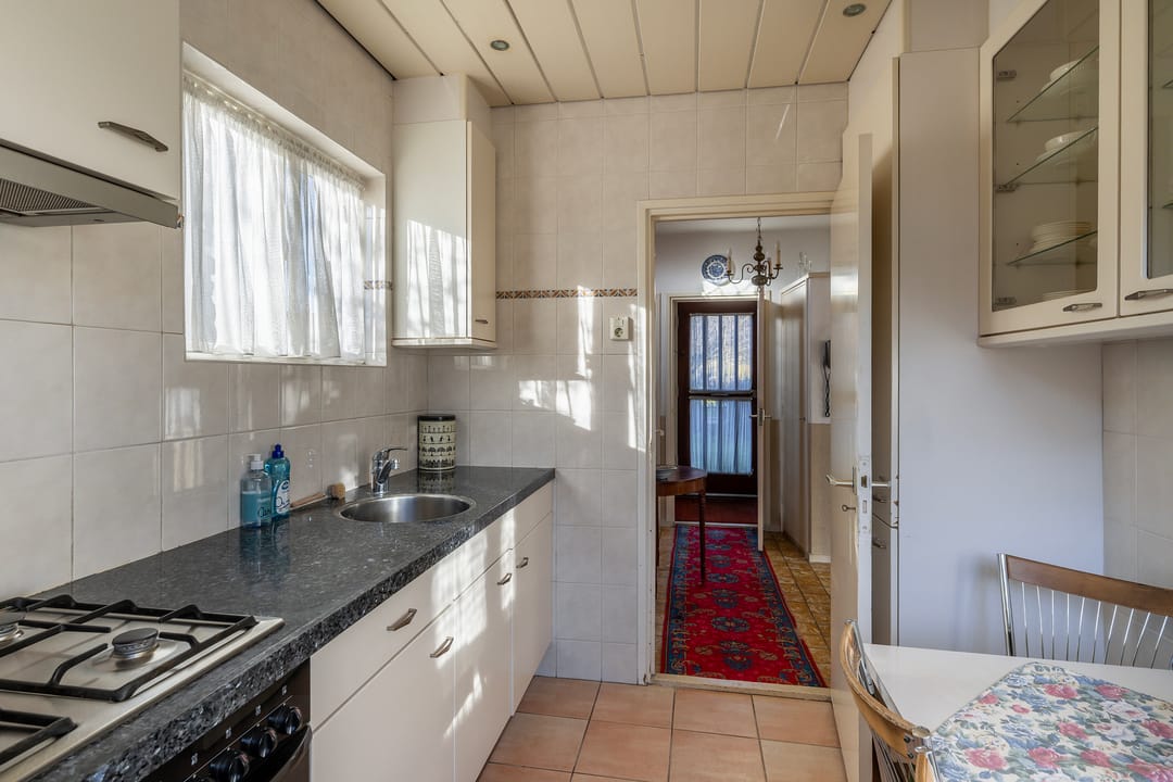 Photo 16 of van Heutszpark 49