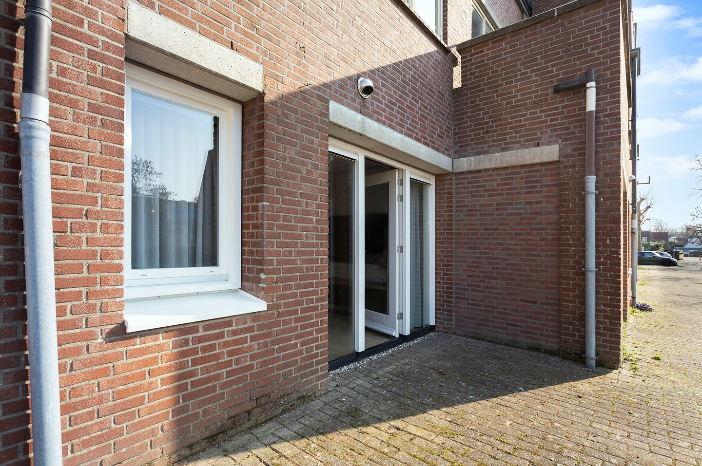 Photo 19 of Brongouw 60-H