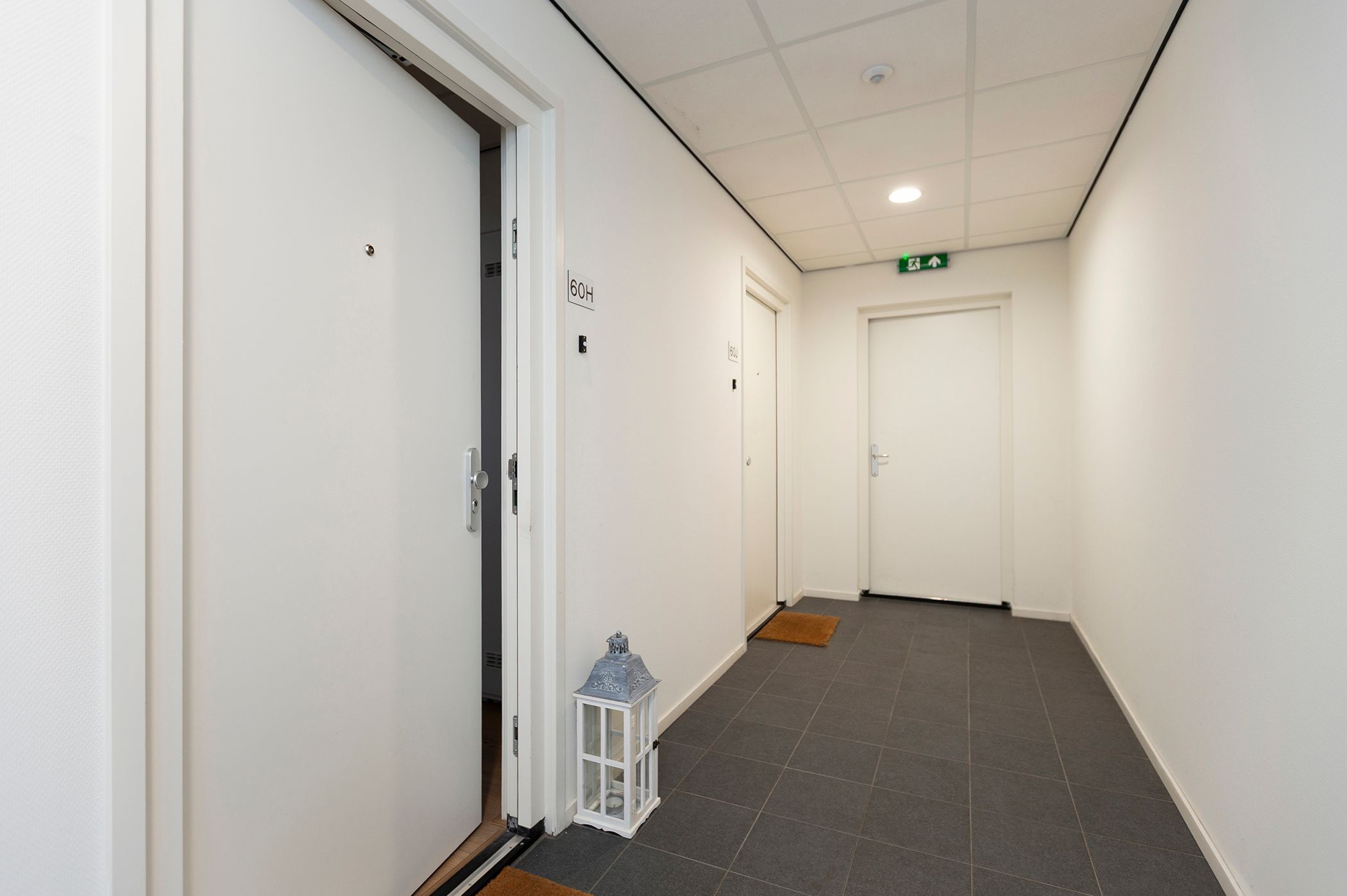 Photo 21 of Brongouw 60-H