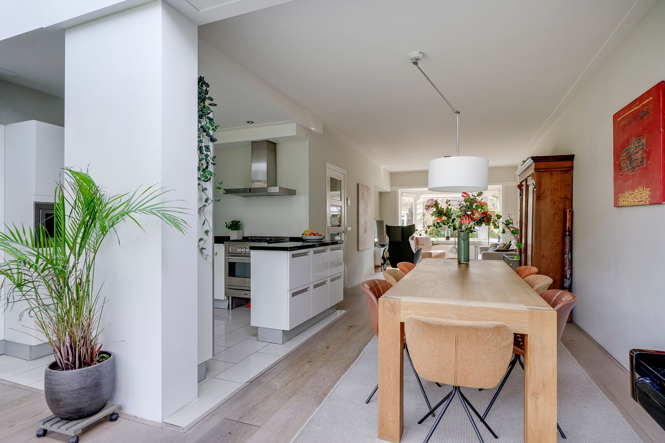 Photo 12 of Prof. Hugo de Vrieslaan 3