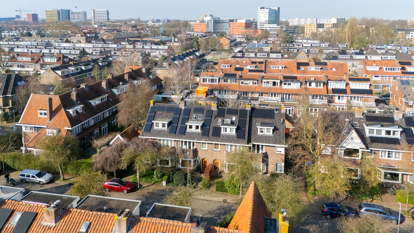 Photo 44 of Prof. Hugo de Vrieslaan 3