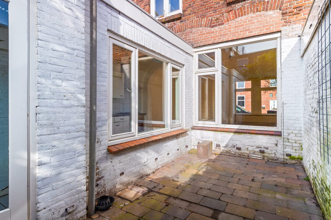 Photo 11 of Gysbert Japicxstraat 72