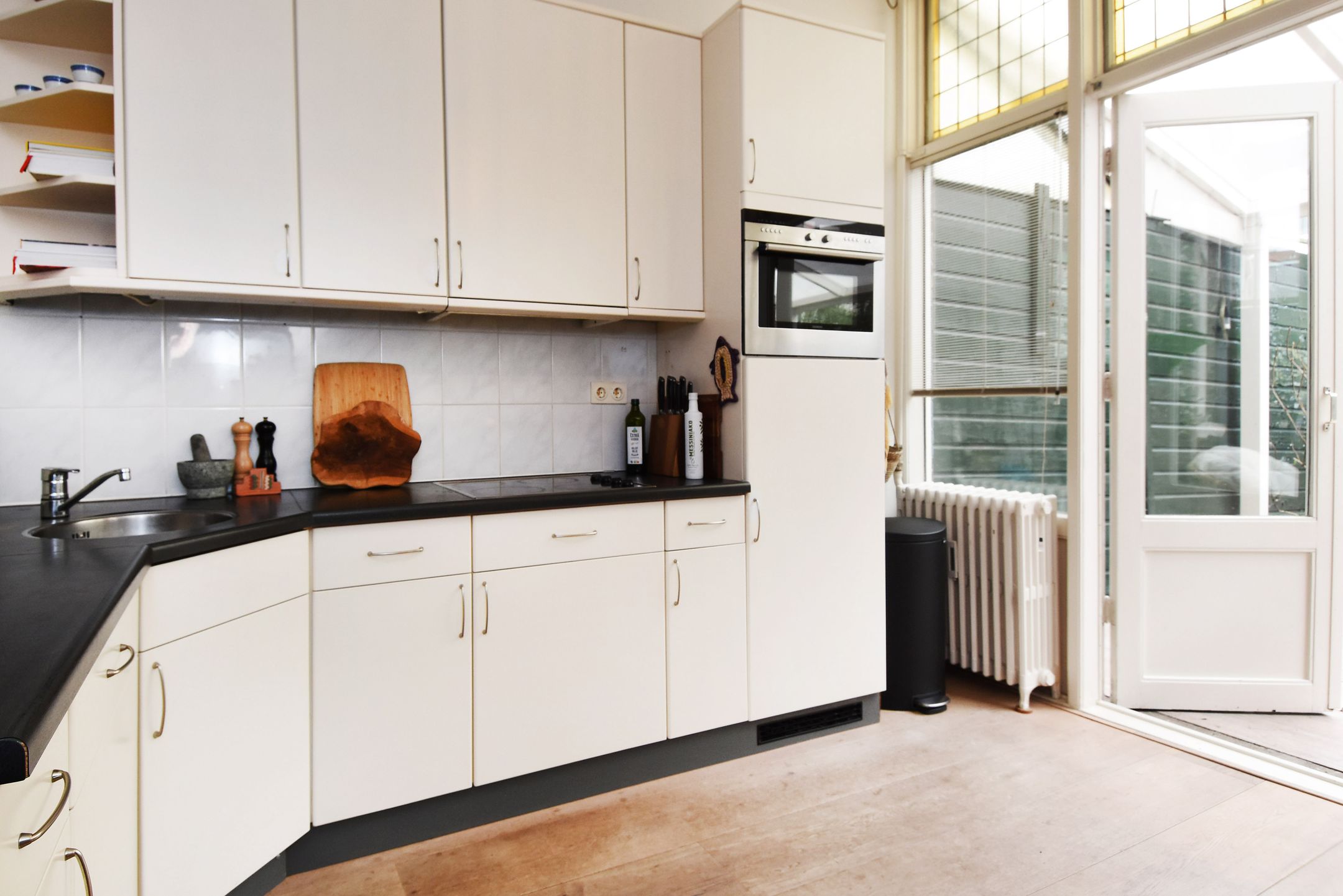 Photo 30 of Van Hoornbeekstraat 33