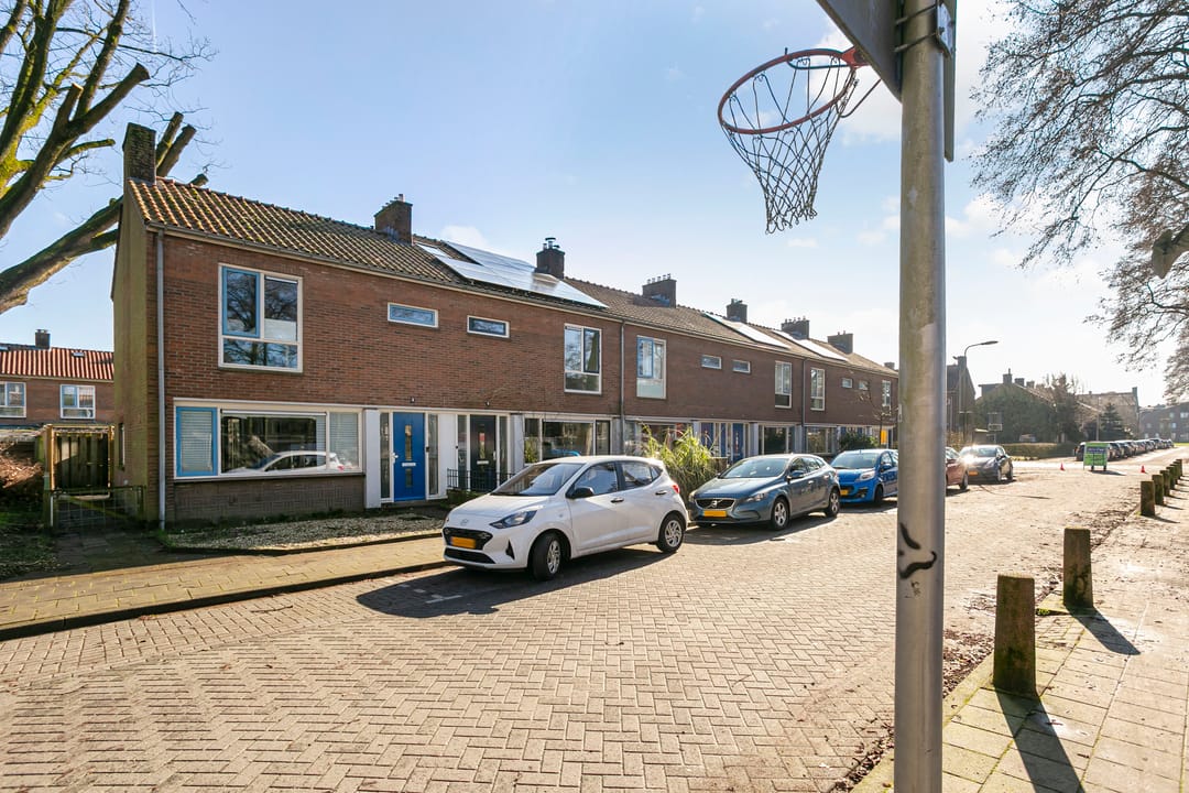 Photo 38 of Rossinistraat 6