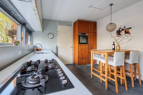 Morel 9 tertiary image