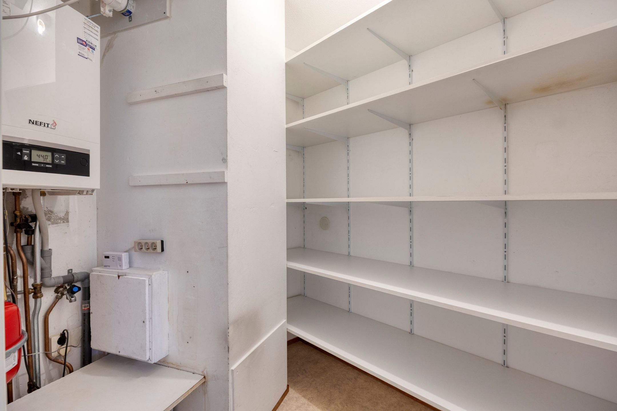 Photo 21 of Pastoor Spieringsstraat 151