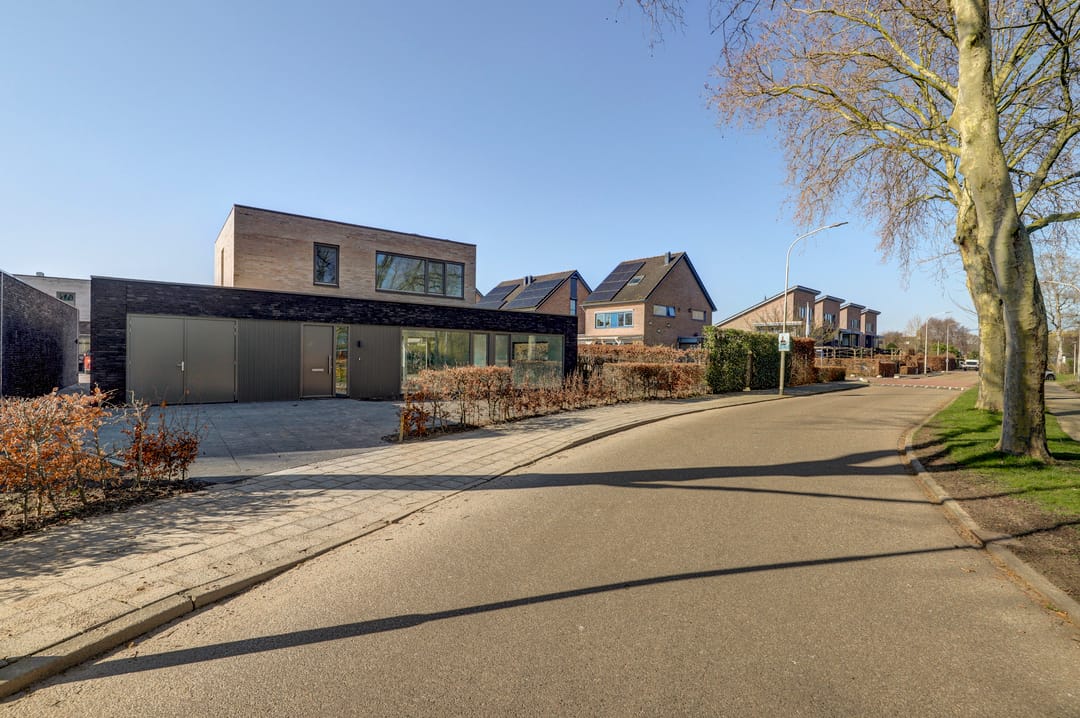 Photo 56 of Geerstraat 8