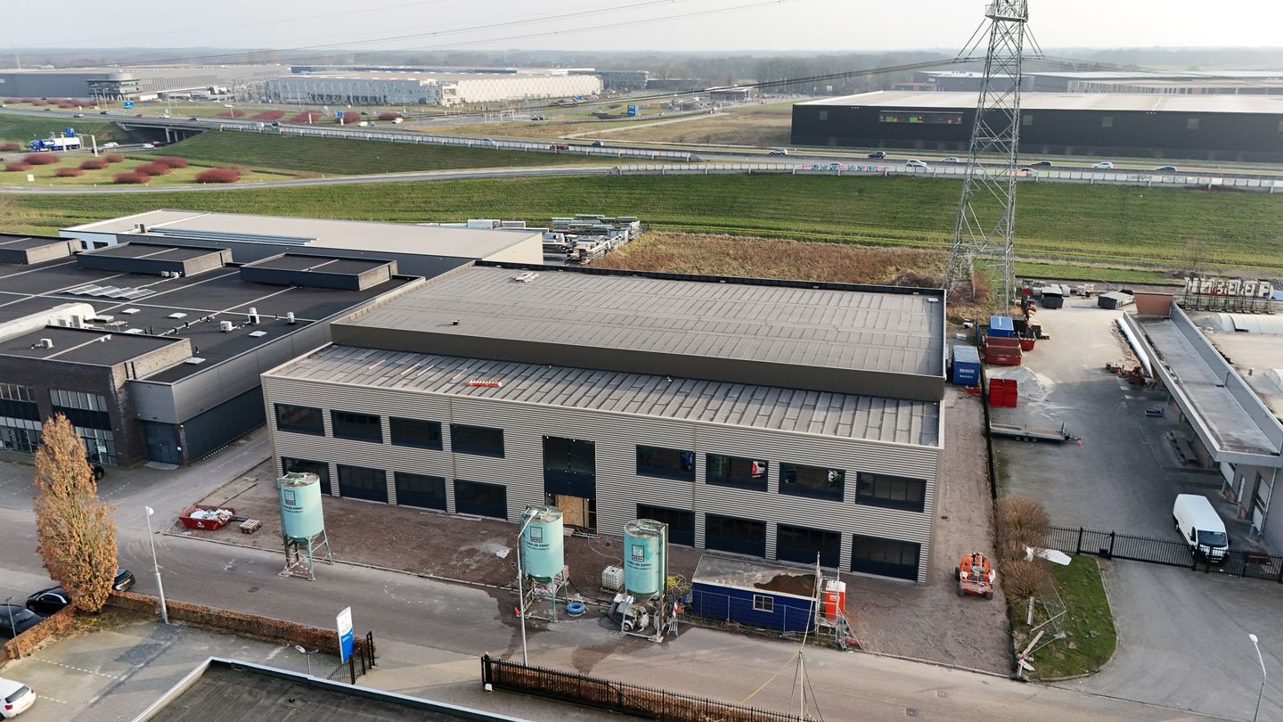 View photo 3 of Twentepoort West