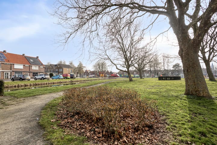 Photo 3 of Burgemeester van Baarstraat 13