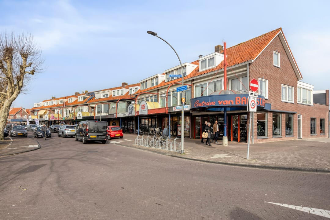 Foto 37 van Burgemeester van Baarstraat 13