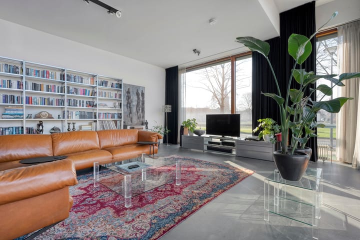 Foto 5 van Stationsplein 12