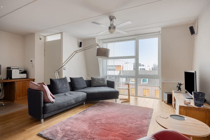 Photo 4 of Bredaseweg 124-B