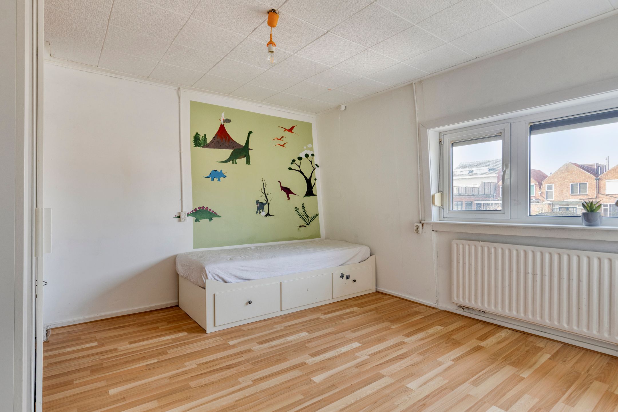 Photo 24 of Hondiusstraat 11