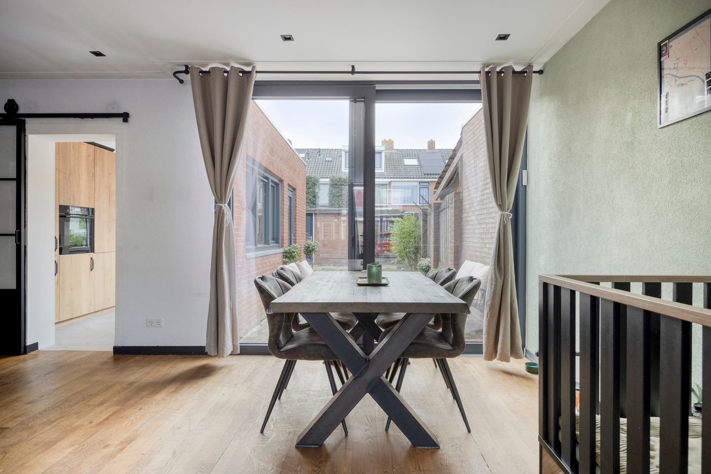 Photo 10 of Rassegemstraat 12