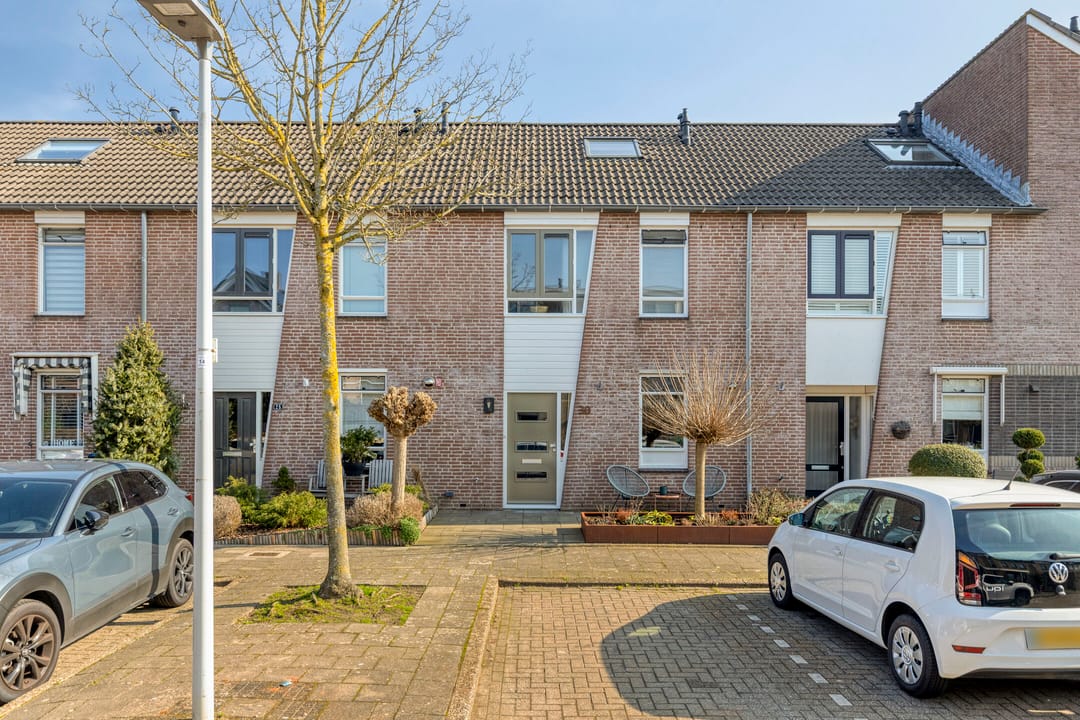 Foto 1 van Brahmsstraat 30