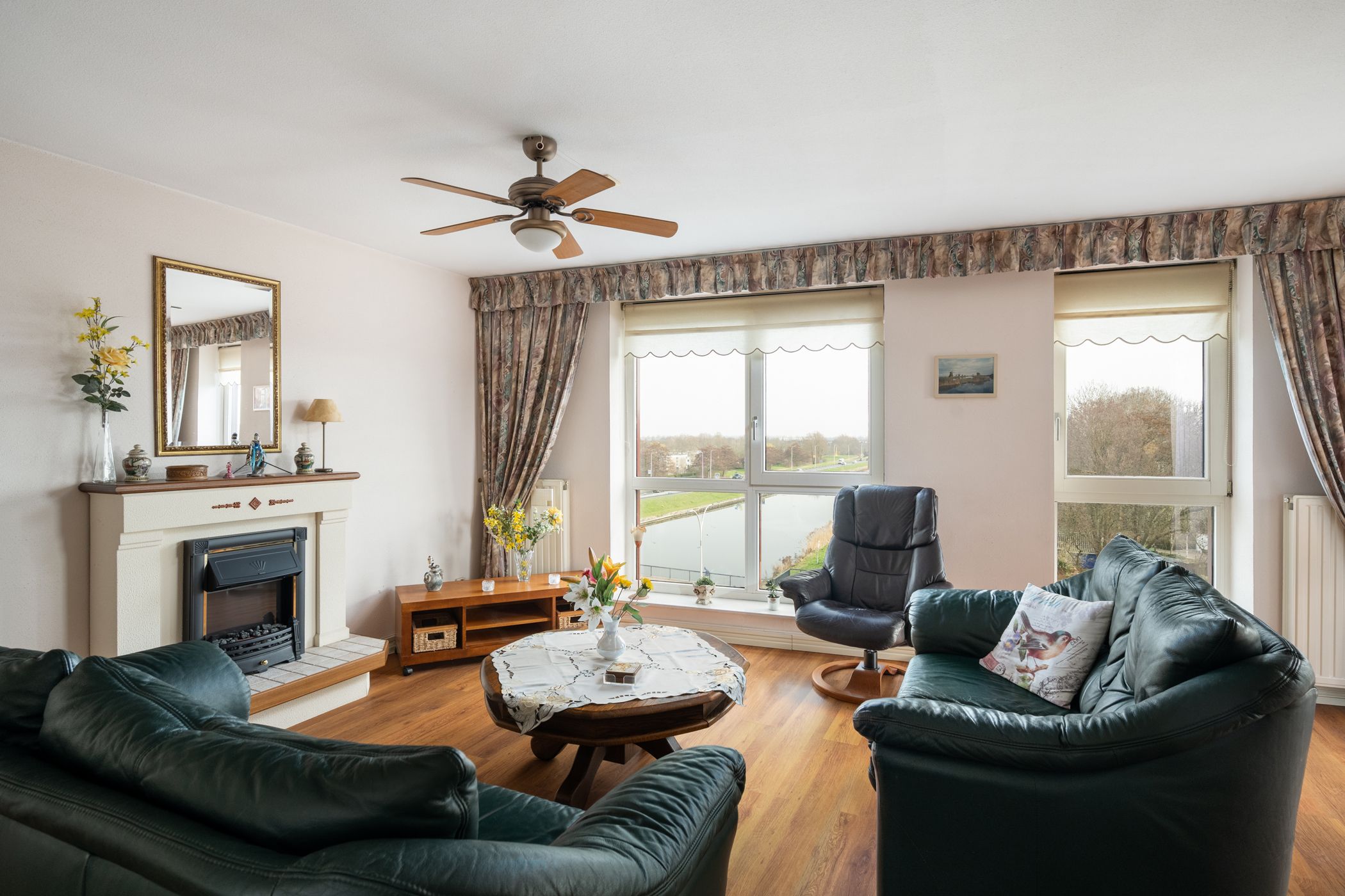 Foto 3 van Waterlinze 40