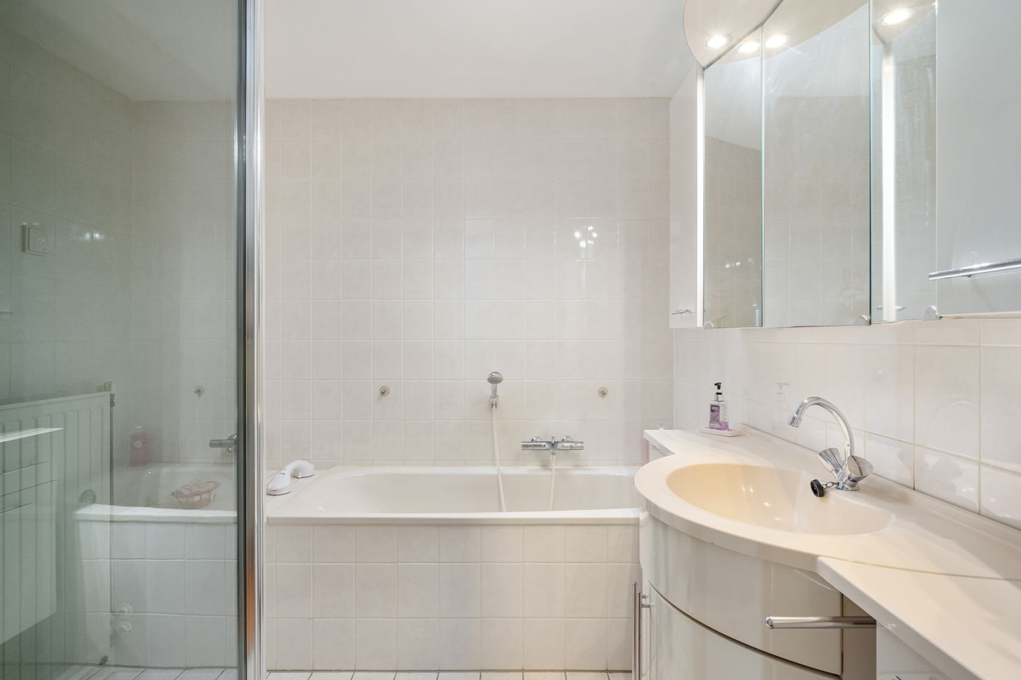 Foto 20 van Waterlinze 40