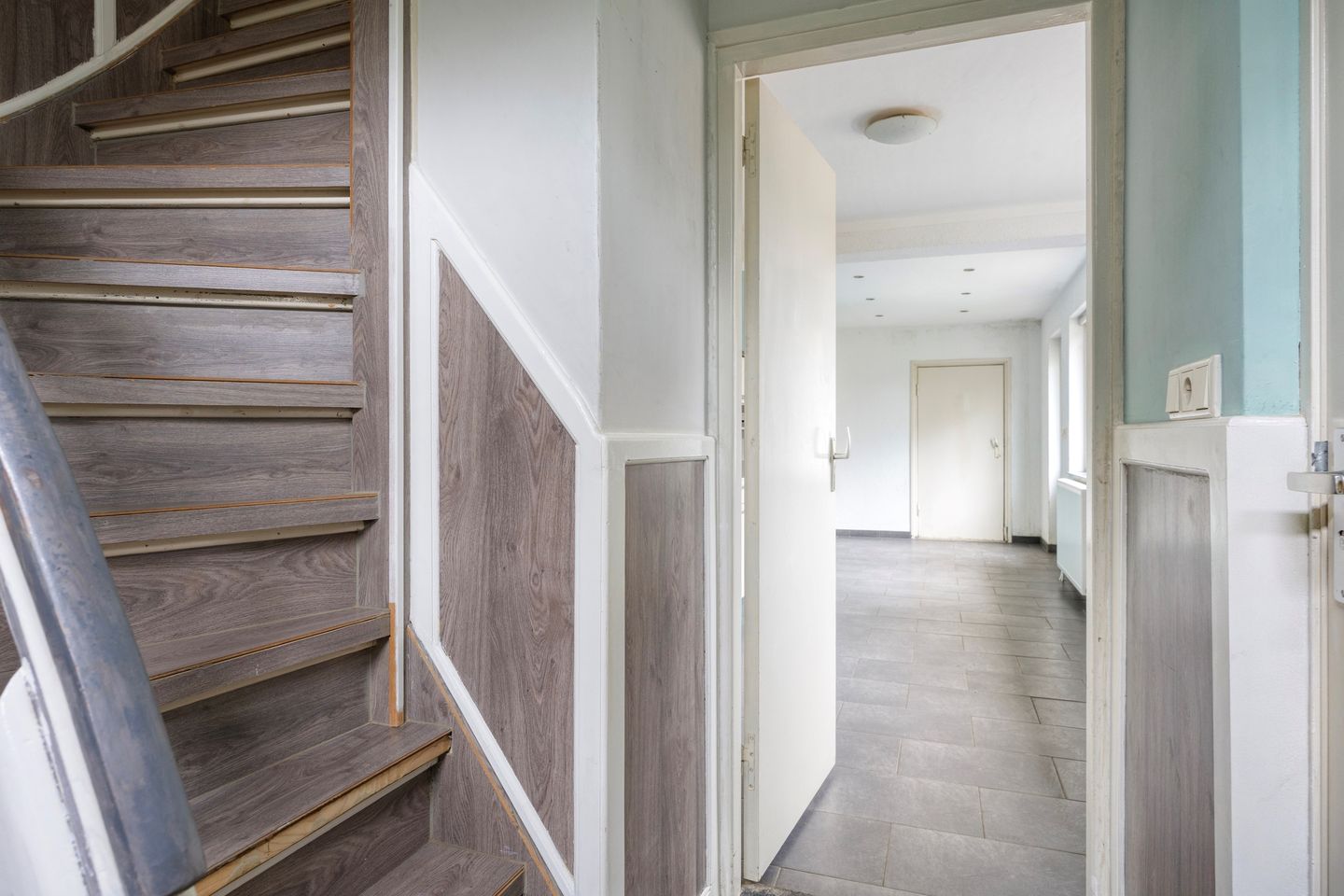 Photo 14 of Blaarpeelweg 2