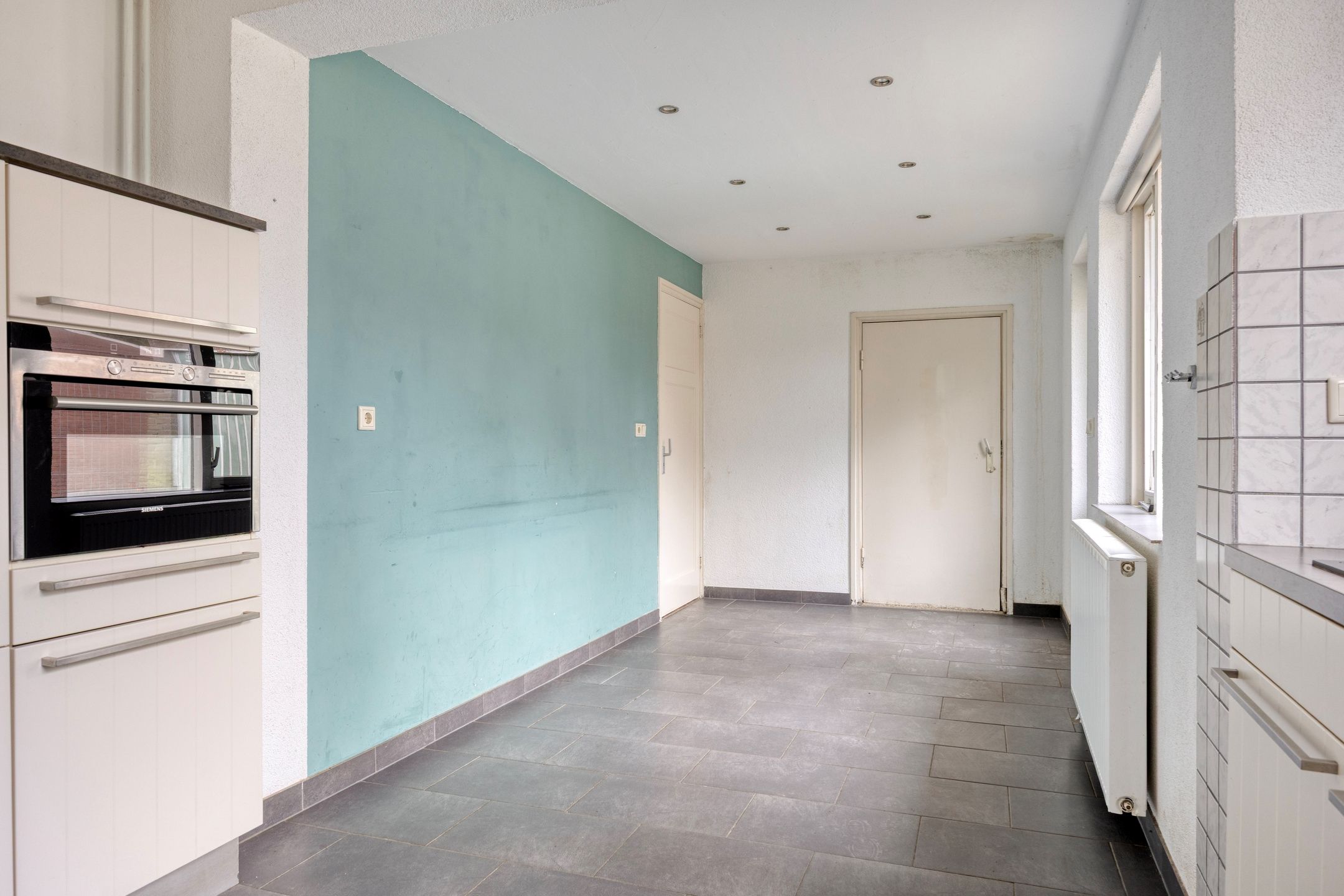 Photo 18 of Blaarpeelweg 2