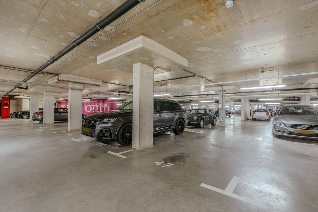 Photo 13 of Westerdoksdijk 611