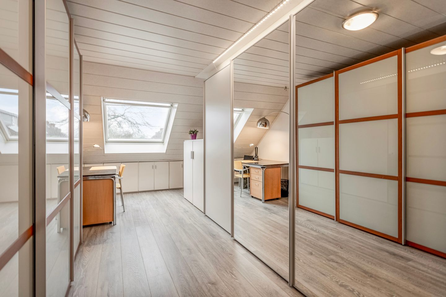 Foto 19 van Curielaan 33