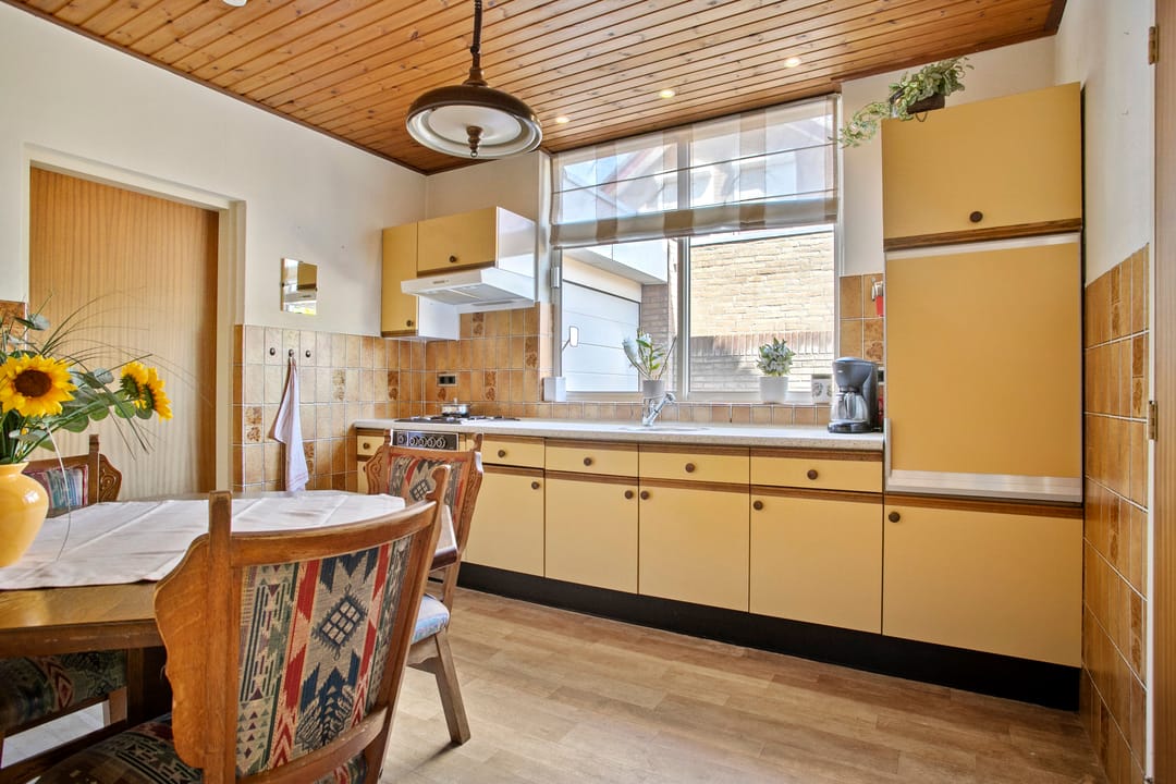 Foto 16 van Voorstraat 14