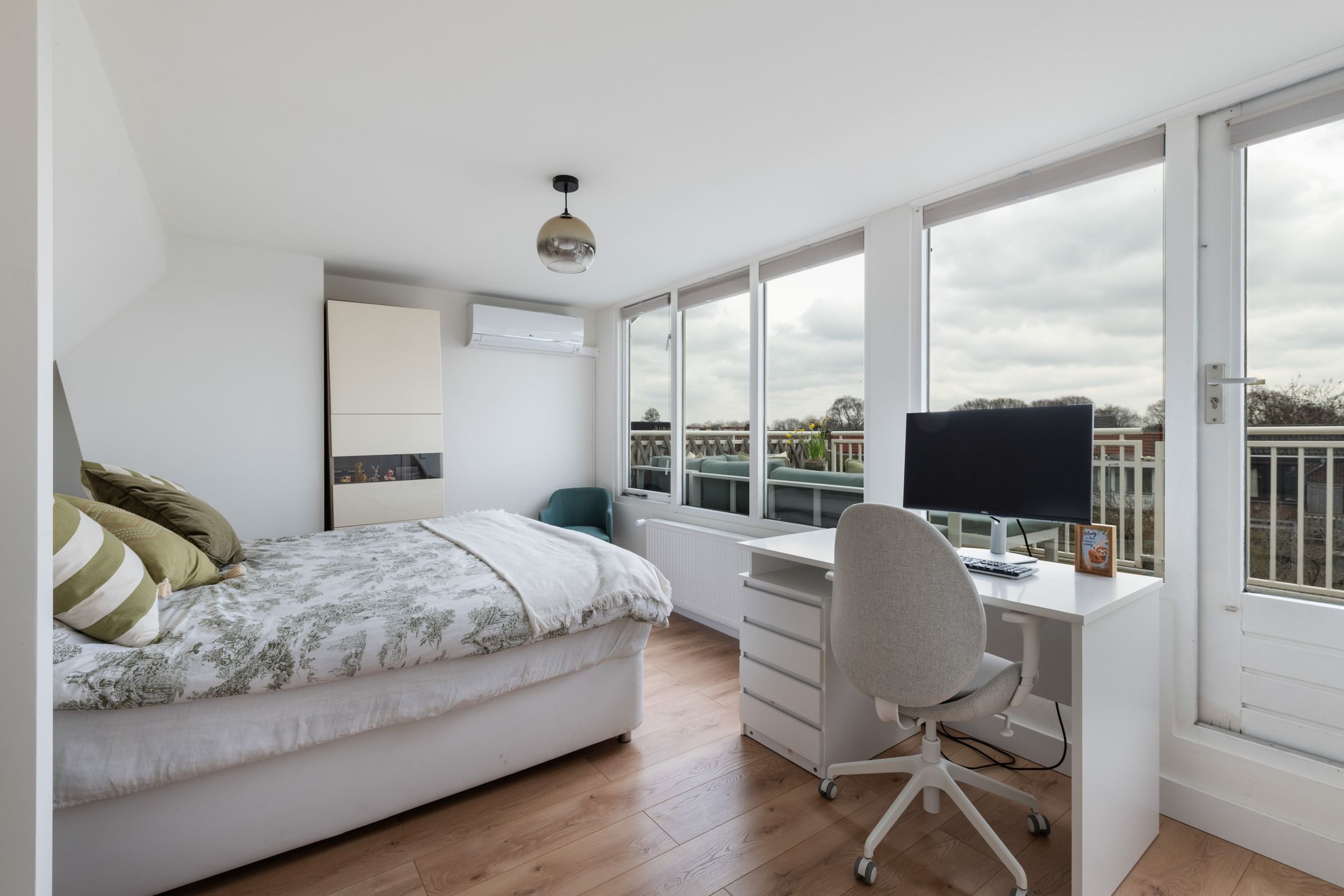 Photo 42 of Van der Mondestraat 95-BS