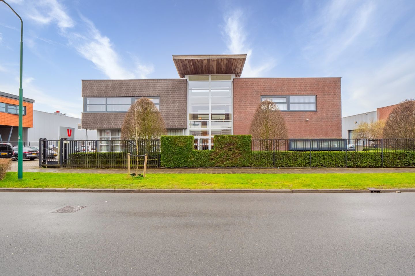 View photo 2 of Duwboot 89