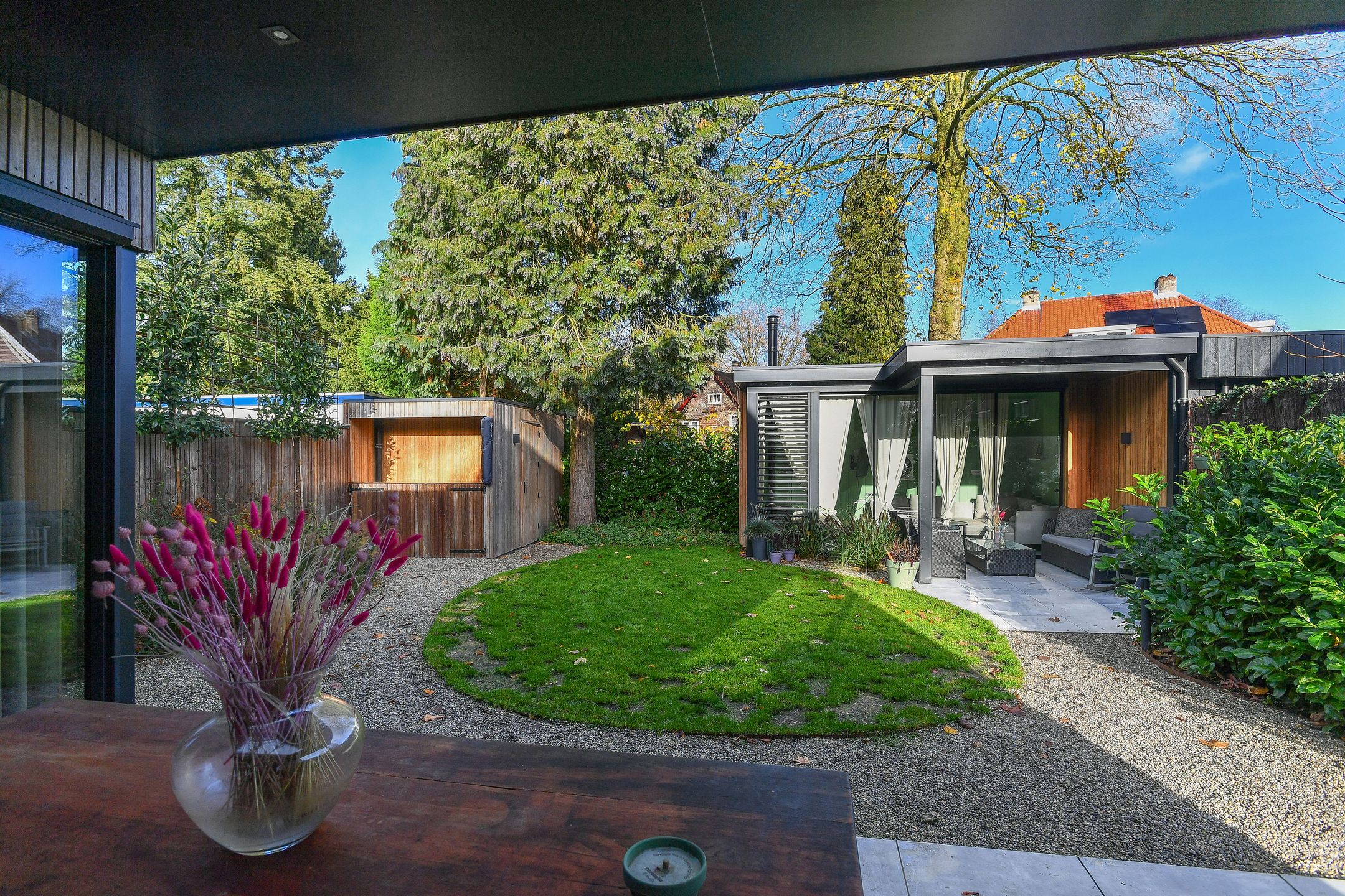 Foto 21 van Graaf van Rechterenweg 19-A