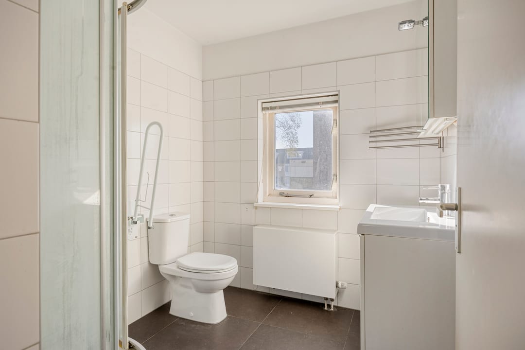 Foto 16 van Lokerenstraat 3