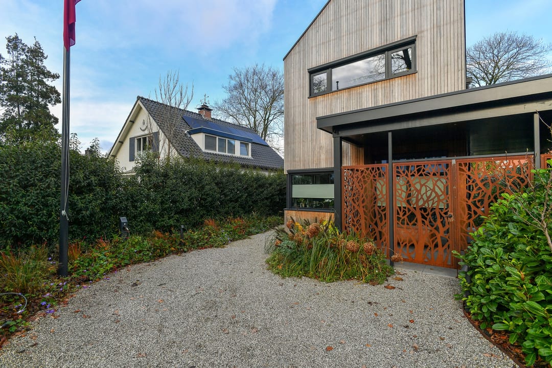 Foto 26 van Graaf van Rechterenweg 19-A