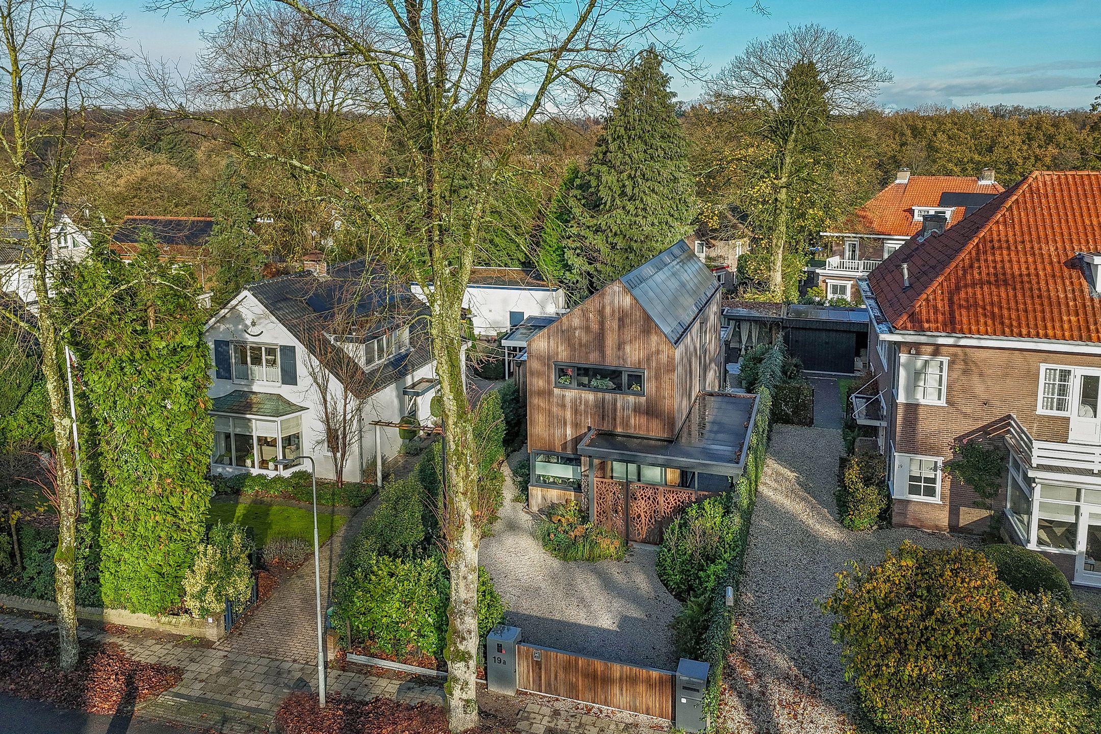 Foto 30 van Graaf van Rechterenweg 19-A