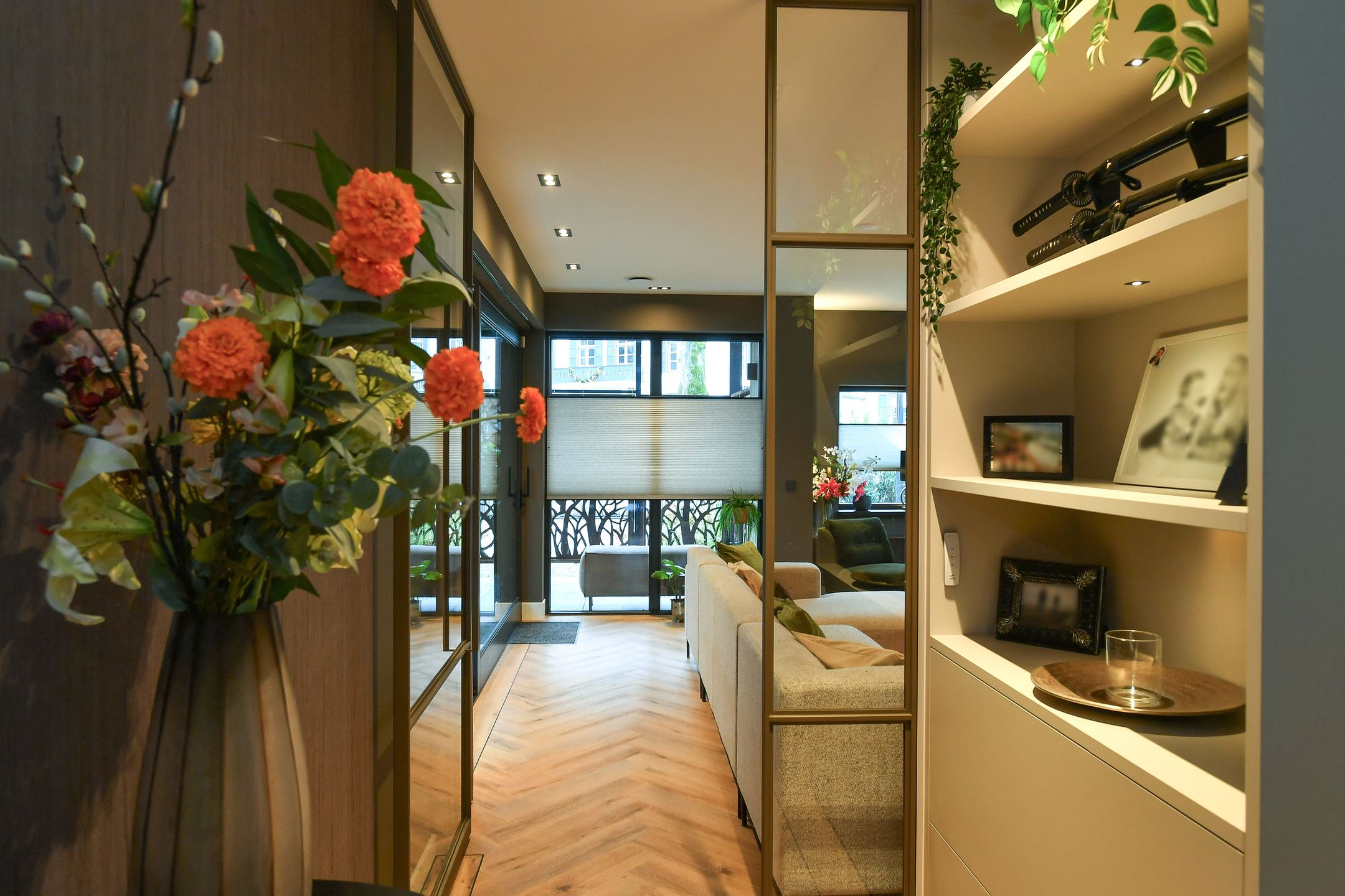 Foto 36 van Graaf van Rechterenweg 19-A