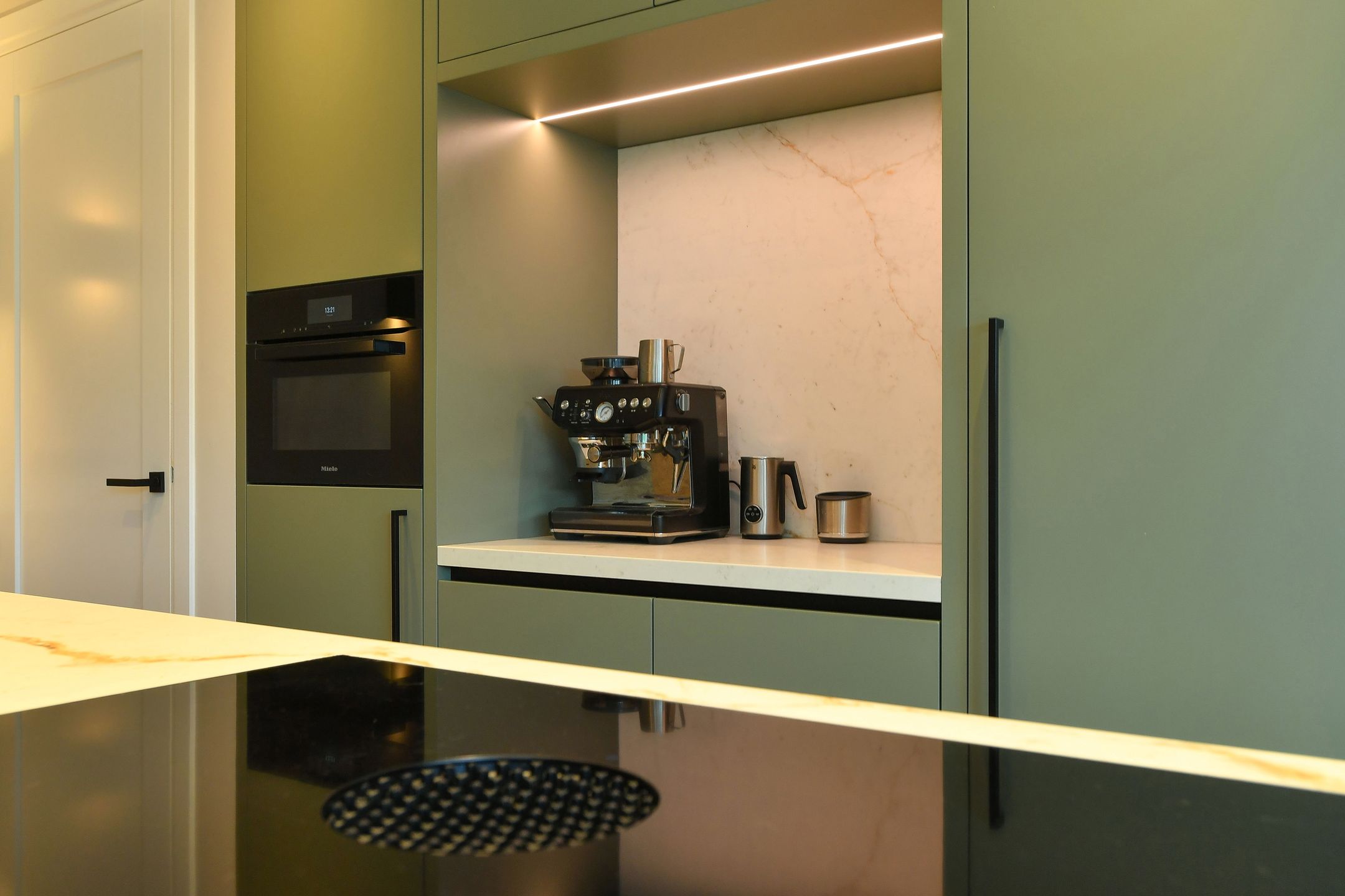 Foto 48 van Graaf van Rechterenweg 19-A