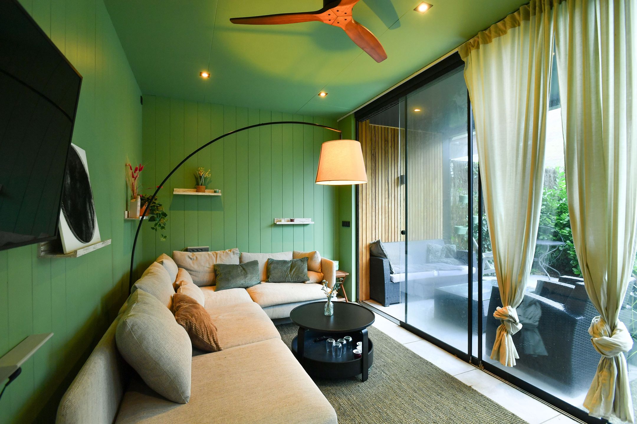 Foto 66 van Graaf van Rechterenweg 19-A