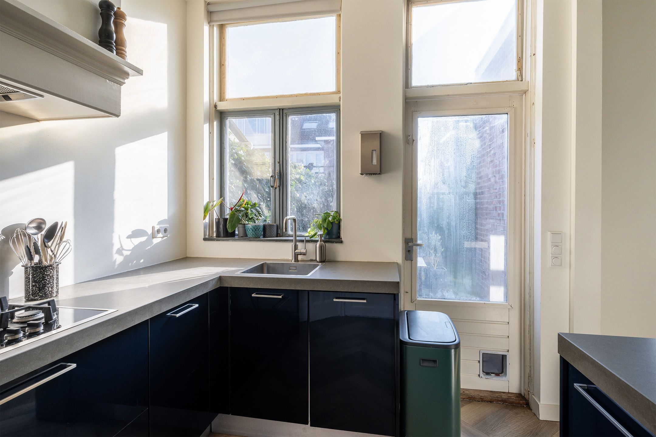 Foto 3 van Charlotte de Bourbonstraat 15