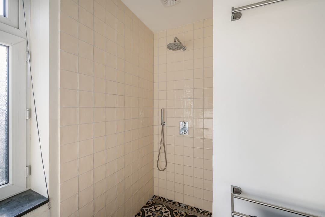 Foto 28 van Charlotte de Bourbonstraat 15