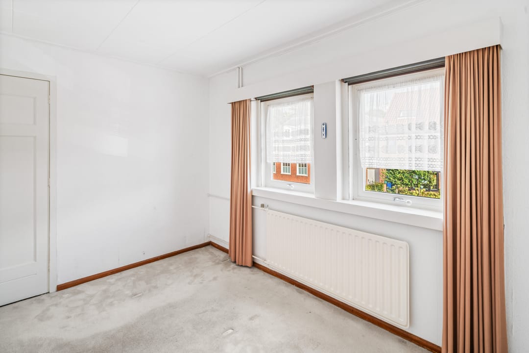 Photo 23 of Ireneplein 2-A